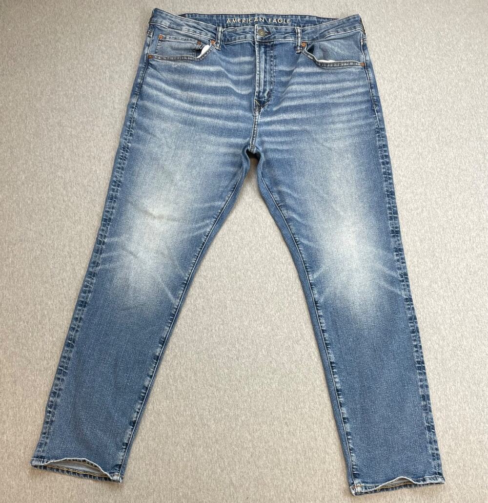 American Eagle Jeans Mens 40 x 32 Blue Cotton Blend Stretch Athletic Fit